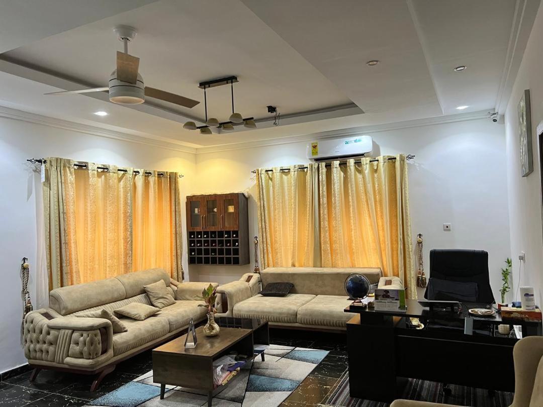 Cozy Smart Living Away From Home Hohoe Exterior photo